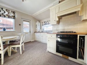 Photo 11- click for photo gallery